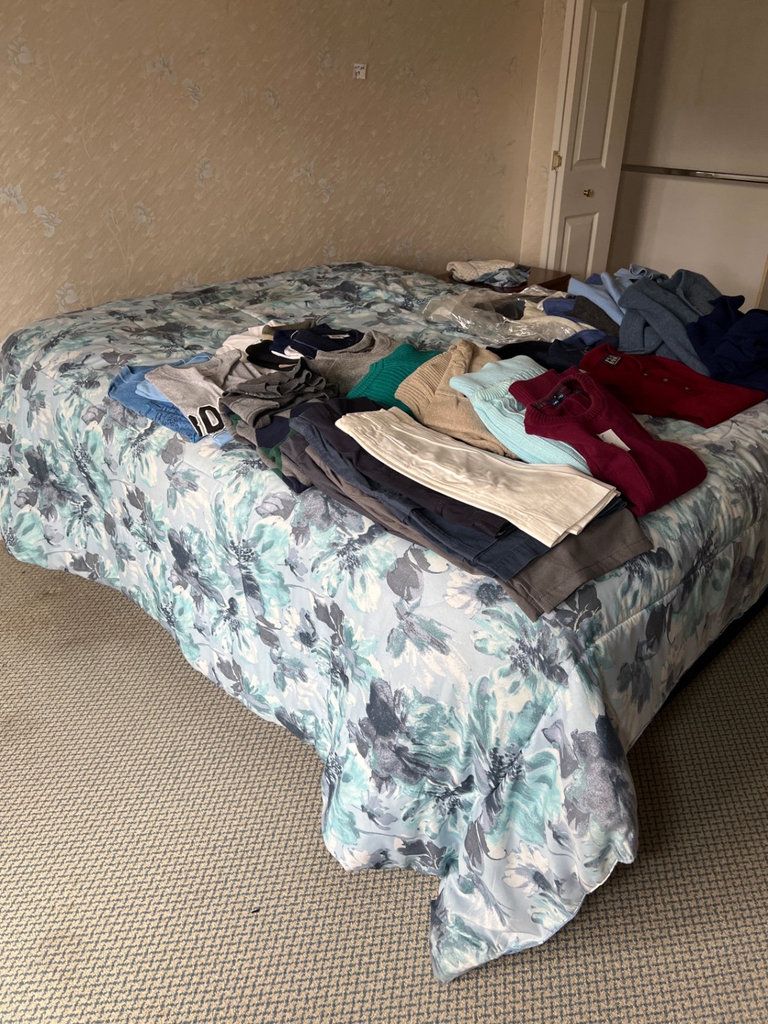 Bed with Karma mattress and bedding. - image 3 of 5