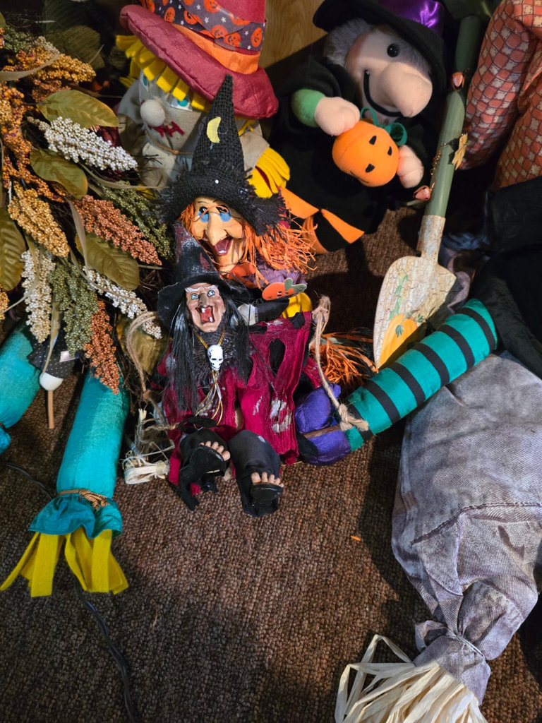 Autumn Halloween Decor Collection - image 18 of 19