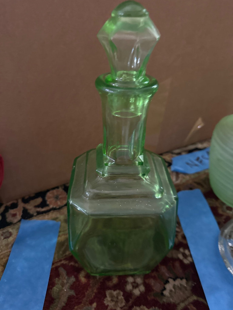 Uranium glass decanter,bowl, more  - image 6 of 8