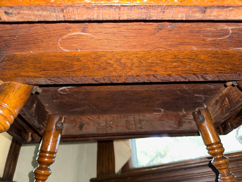 Vintage wooden table with two-tier design - image 8 of 9