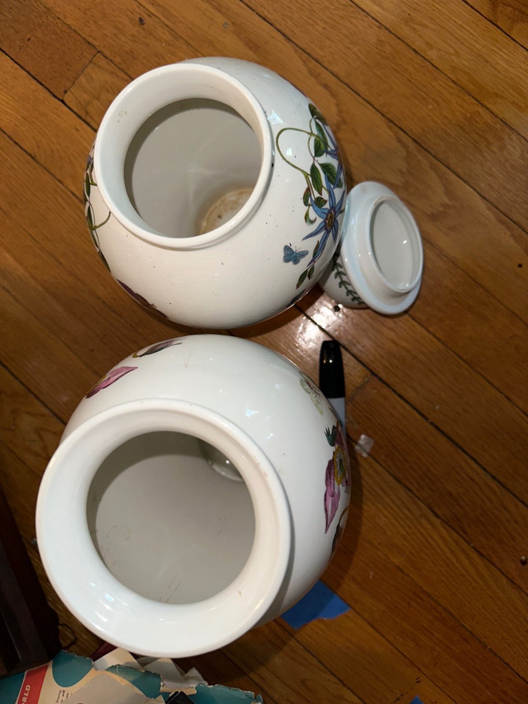 Betschdorf Vase, Port Meirion Botanic Garden vases and more - image 3 of 11