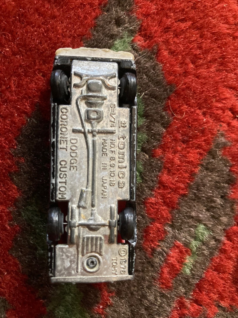 Vintage toy cars and trucks - image 11 of 11