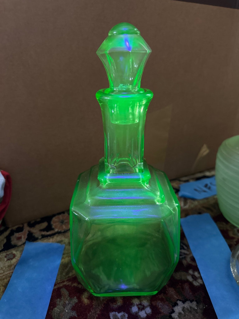 Uranium glass decanter,bowl, more  - image 7 of 8