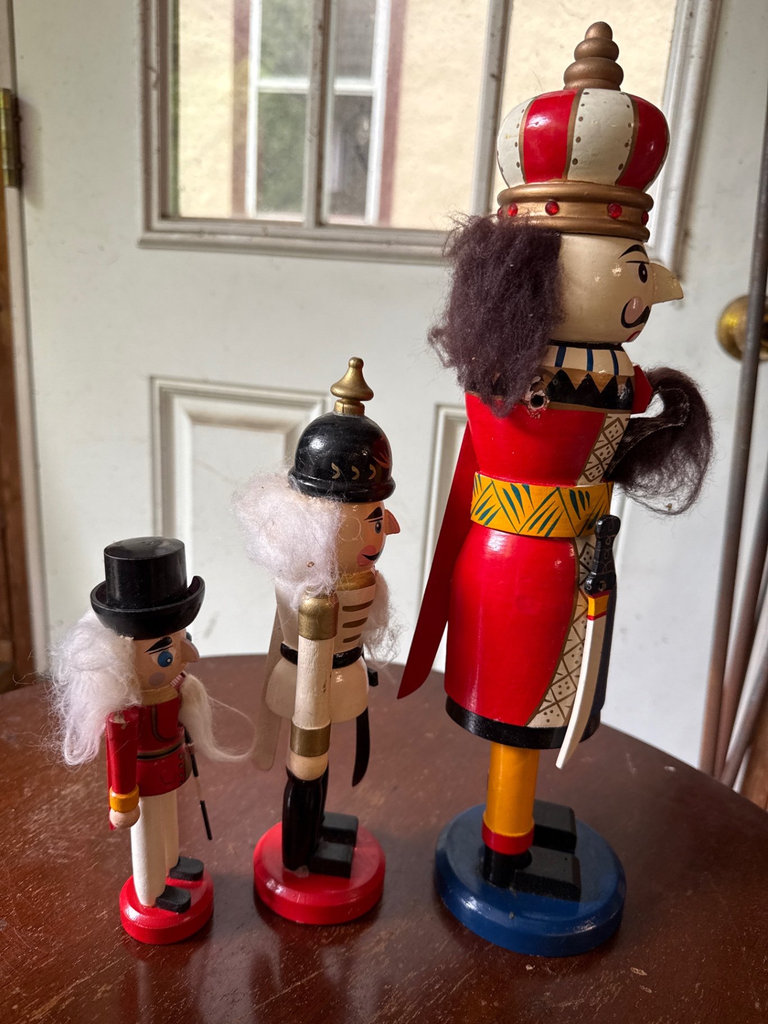 Lumistella, Lefton, Precious Moments and more Christmas Figurines and Ornaments Collection - image 22 of 26