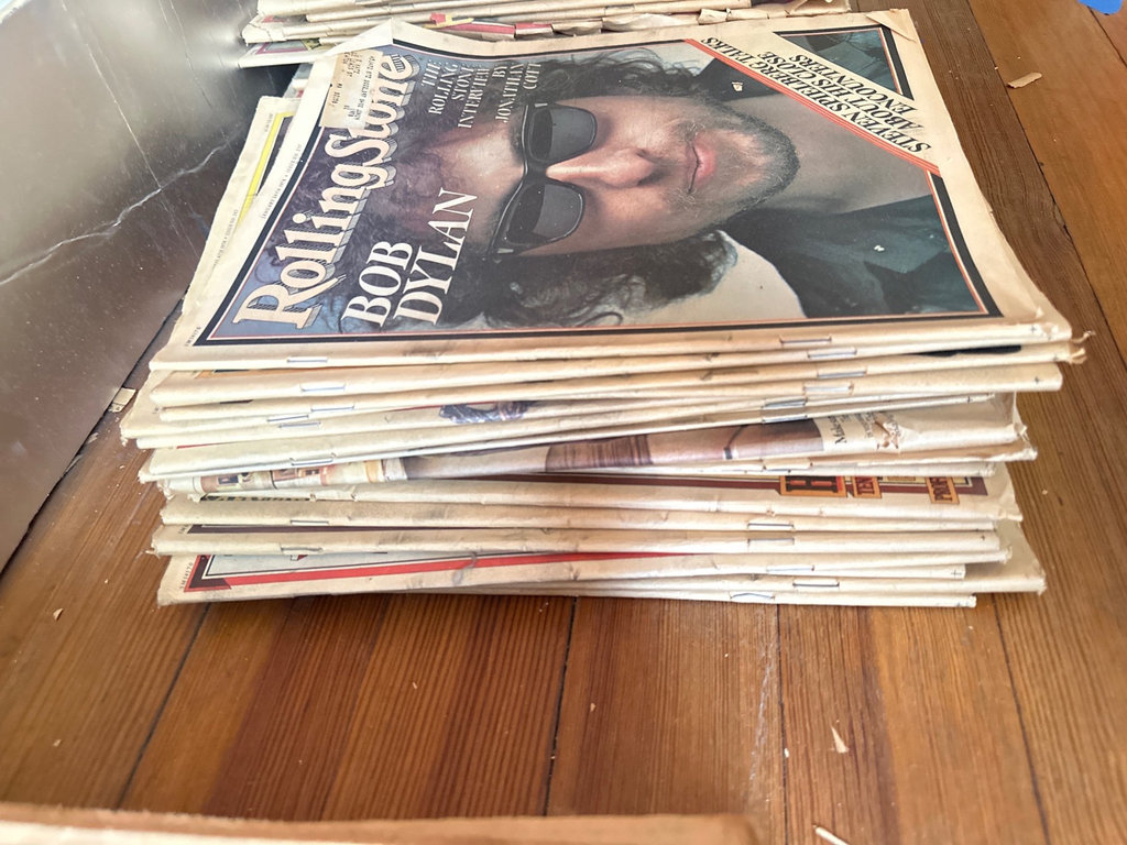 Stack of vintage Rolling Stone magazines and related periodicals - image 5 of 11
