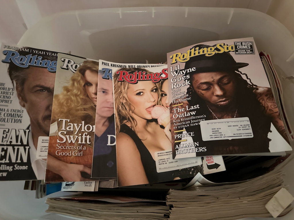 Rolling Stones Magazines in large bin  - image 2 of 5
