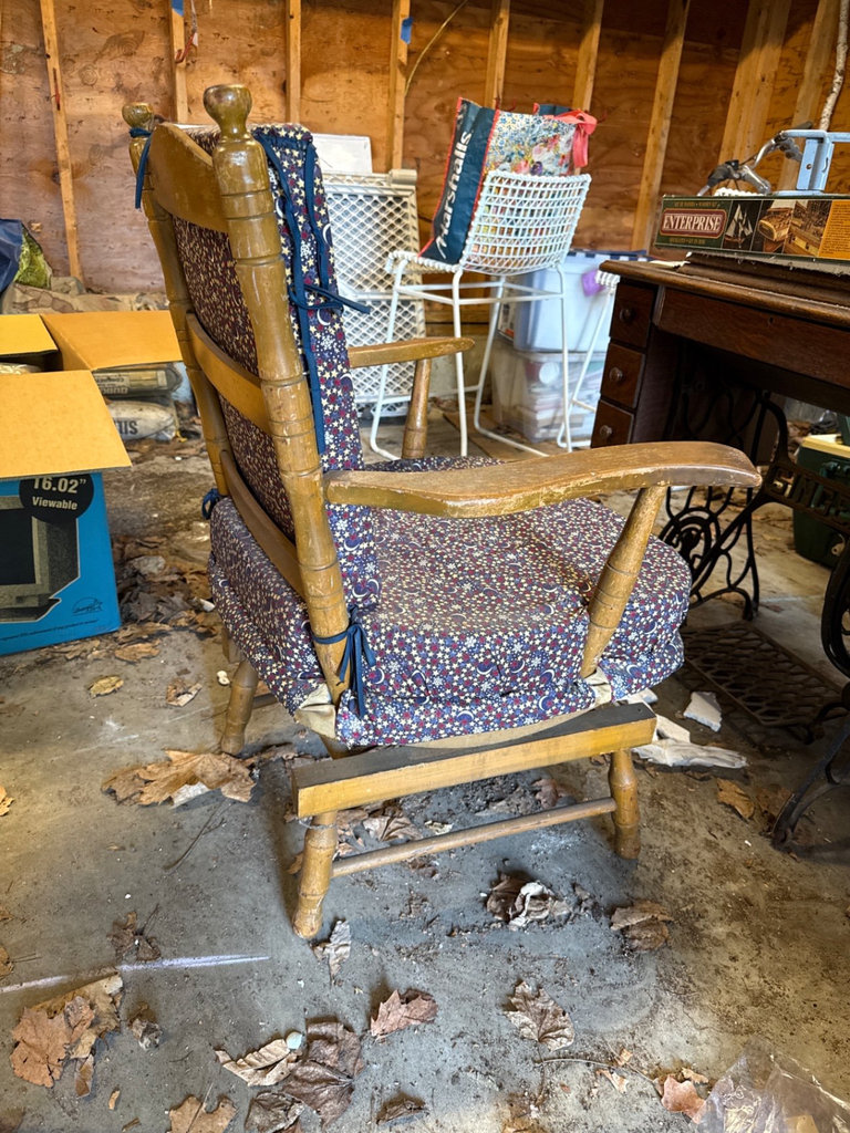 Vintage wooden armchair with star-pattern upholstery and tiltable seat - image 2 of 9