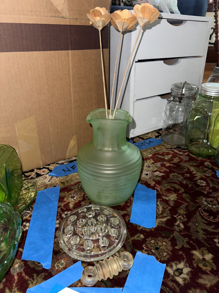 Uranium frosted glass vase, more  - image 3 of 7