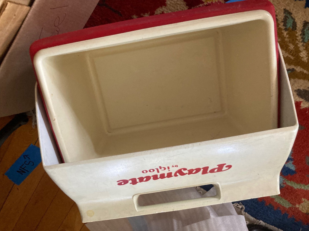 Vintage kitchen, other assorted items - image 5 of 8