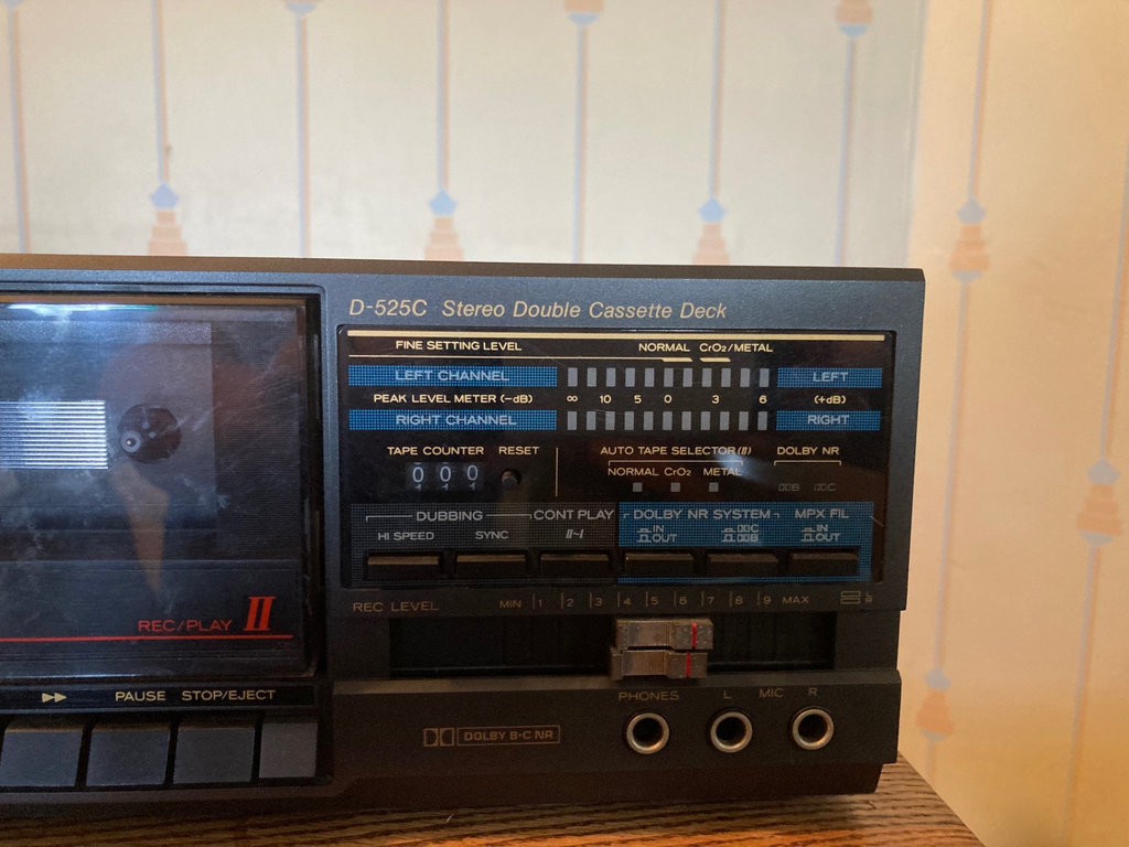 Onkyo and TEAC stereo equipment - image 4 of 12