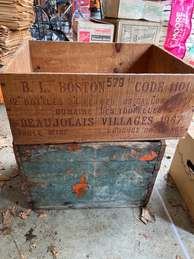 Vintage Beaujolais wine crate and Boston beverage crate with bottle dividers - image 2 of 6