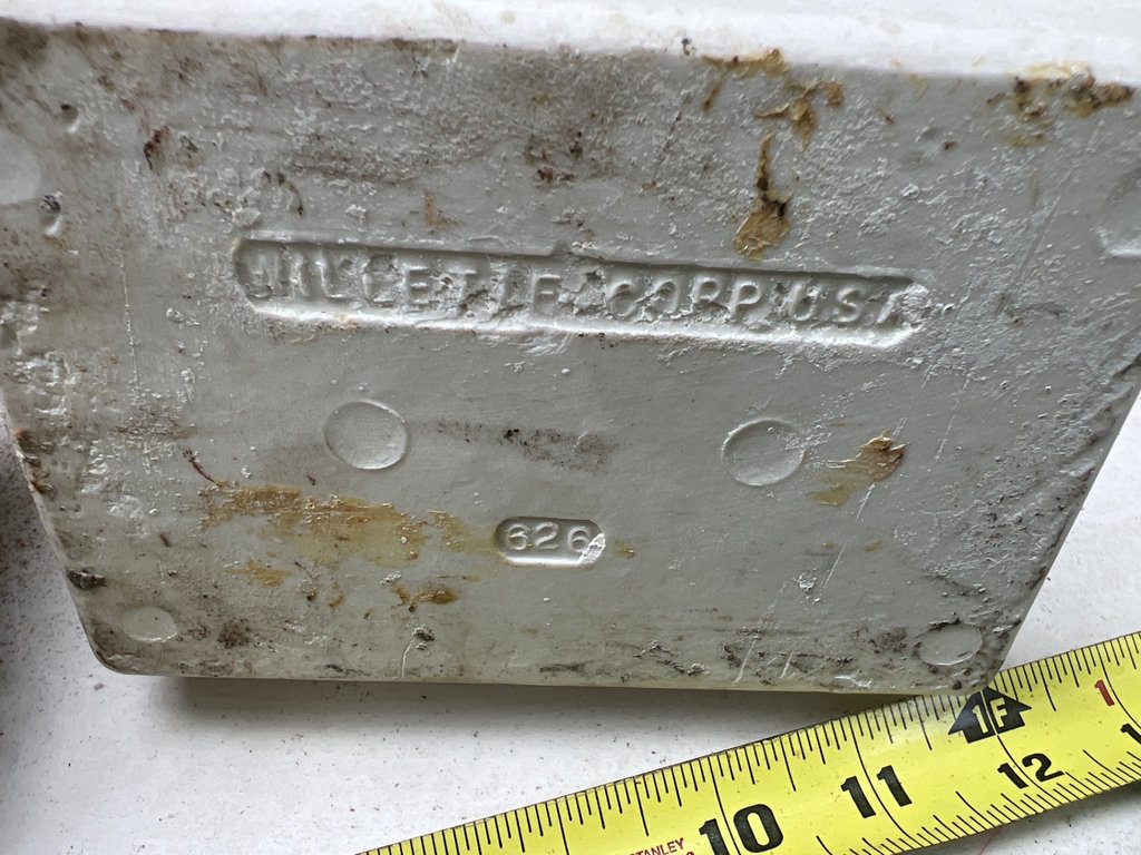 Assorted vintage hardware parts and ceramic trays - image 6 of 6