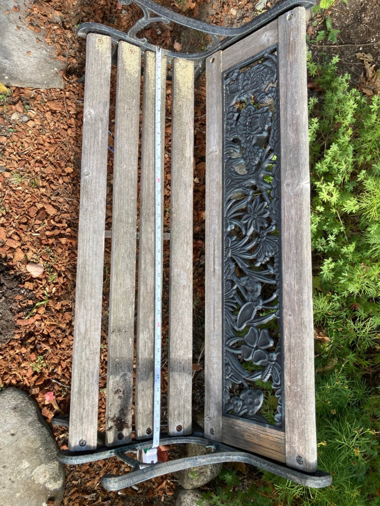 Small garden bench - image 3 of 3