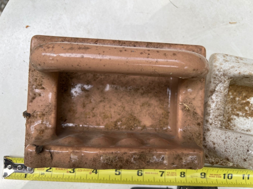 Assorted vintage hardware parts and ceramic trays - image 3 of 6