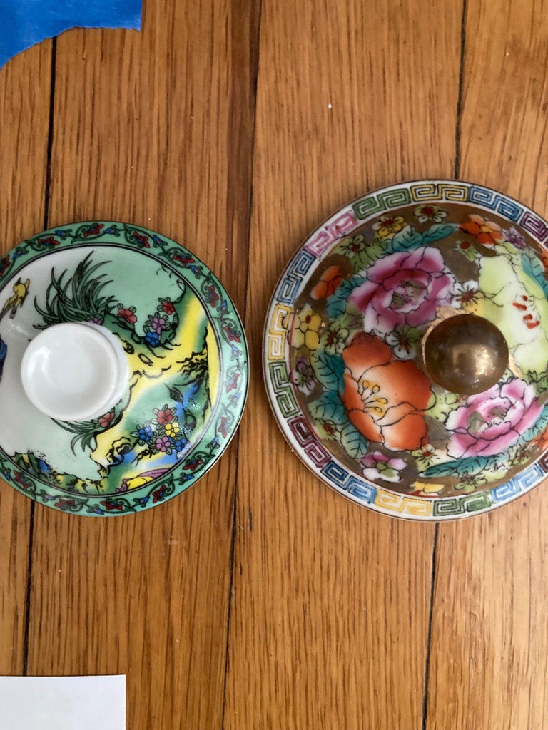 Assorted teapots, mugs, and tableware - image 7 of 7