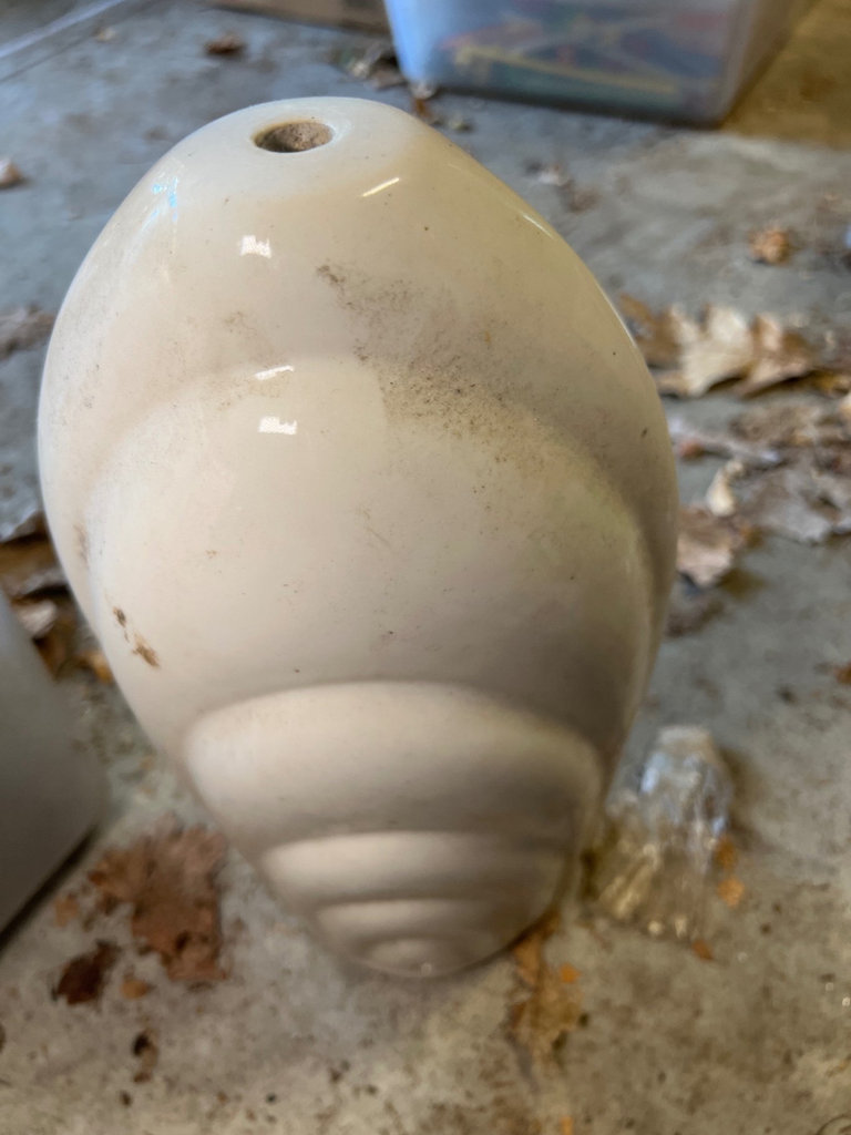 Assorted high intensity lighting and glass globes - image 5 of 8