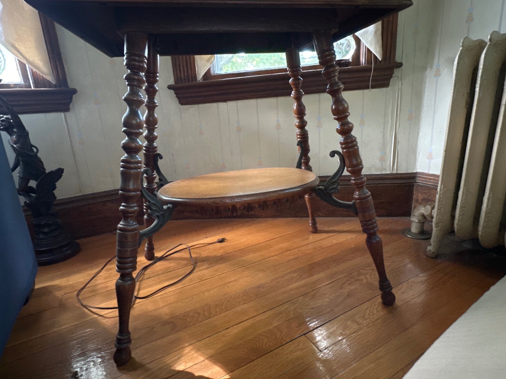 Vintage wooden table with two-tier design - image 2 of 9