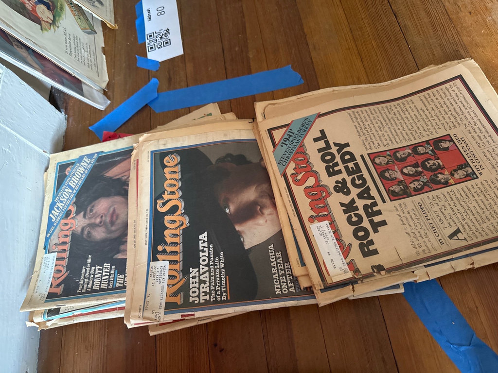 Stack of vintage Rolling Stone magazines and related periodicals - image 3 of 11