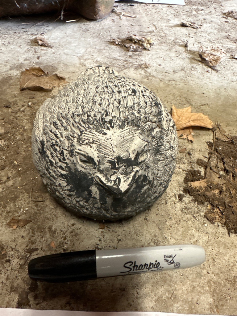 Concrete bird statues  - image 5 of 5
