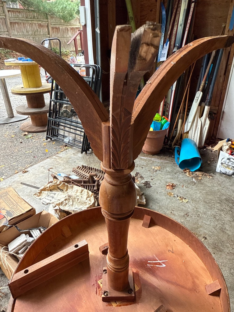 Round Pedestal Dining Table, Model 7344 (Mersman) - image 7 of 8