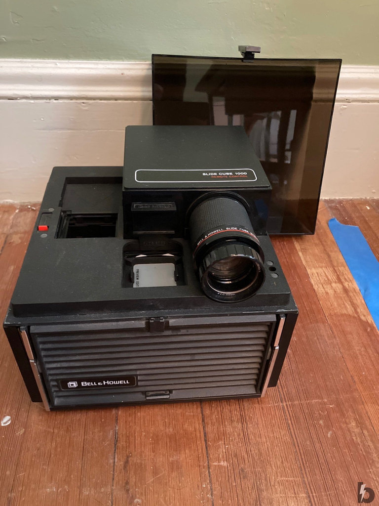 Vintage Bell & Howell slide projector with magnetic tape media - image 4 of 18