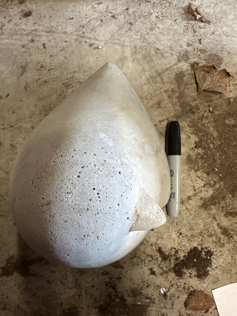 Concrete bird statues  - image 4 of 5