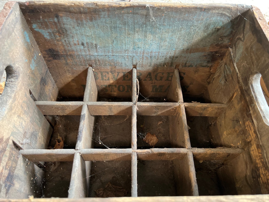 Vintage Beaujolais wine crate and Boston beverage crate with bottle dividers - image 5 of 6