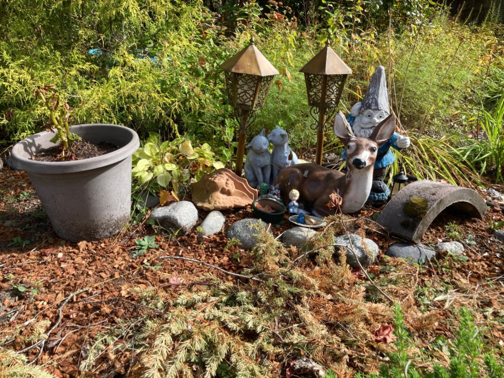 Garden ornaments/statues - image 1 of 2