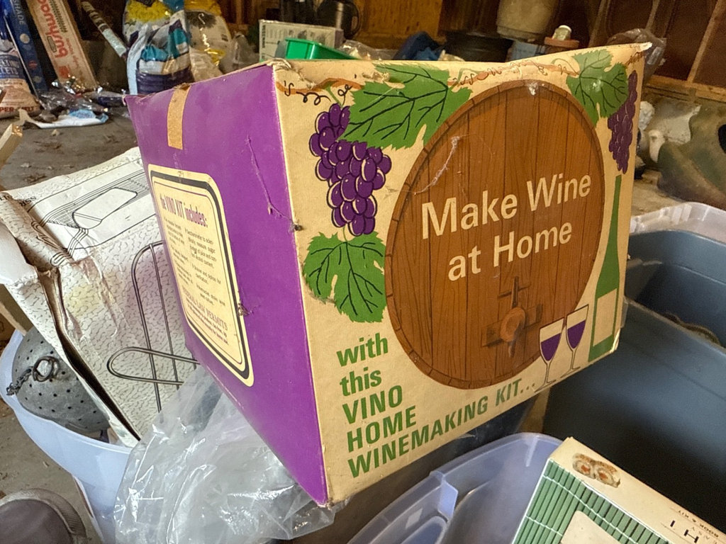 Assorted Kitchenware and Home Items - image 8 of 19