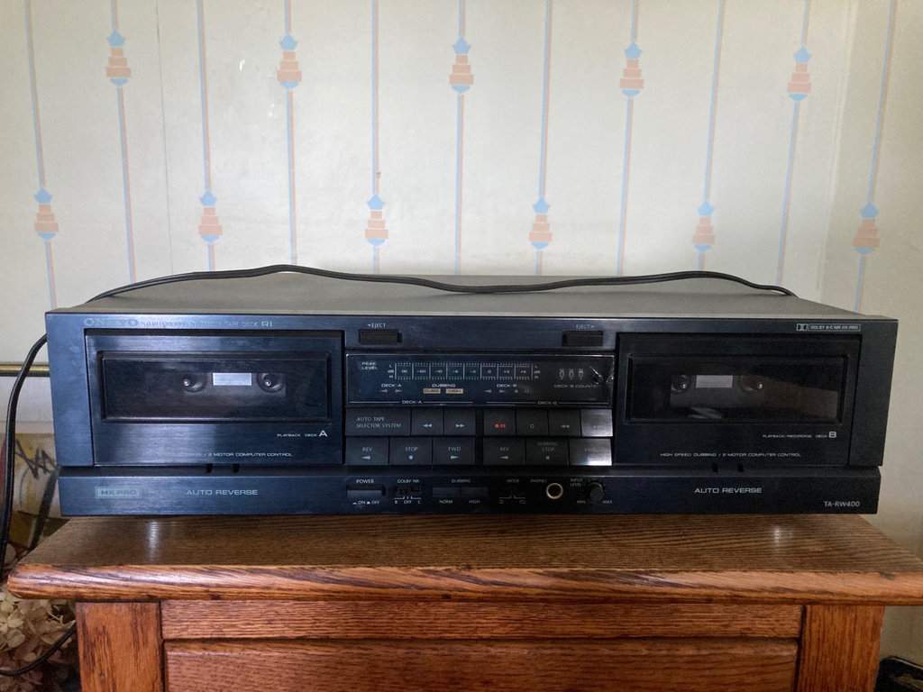 Onkyo and TEAC stereo equipment - image 9 of 12