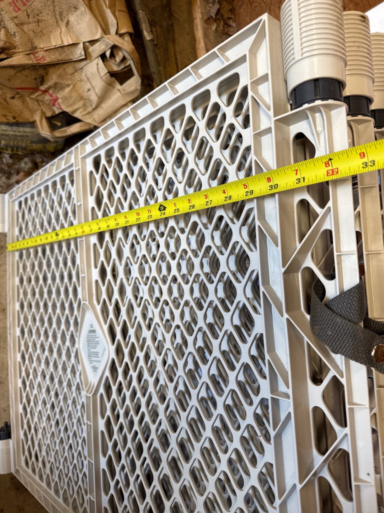 Pet Gates with adjustable shape - image 6 of 6