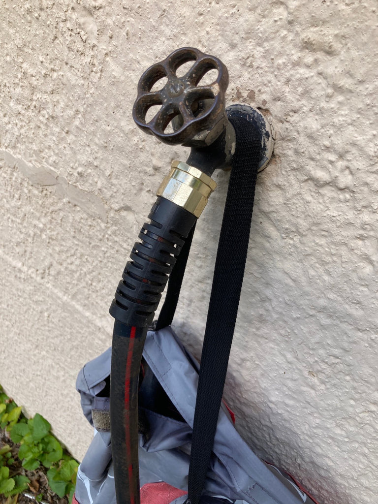 Garden hoses - image 3 of 3