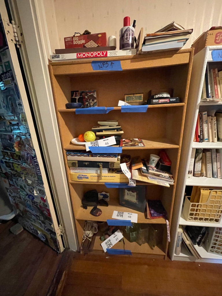 Wooden bookshelf - image 1 of 2