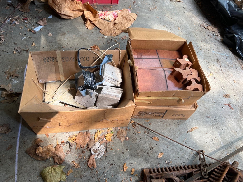 Assorted concrete tiles, stone slabs, and vinyl tile boxes - image 4 of 6