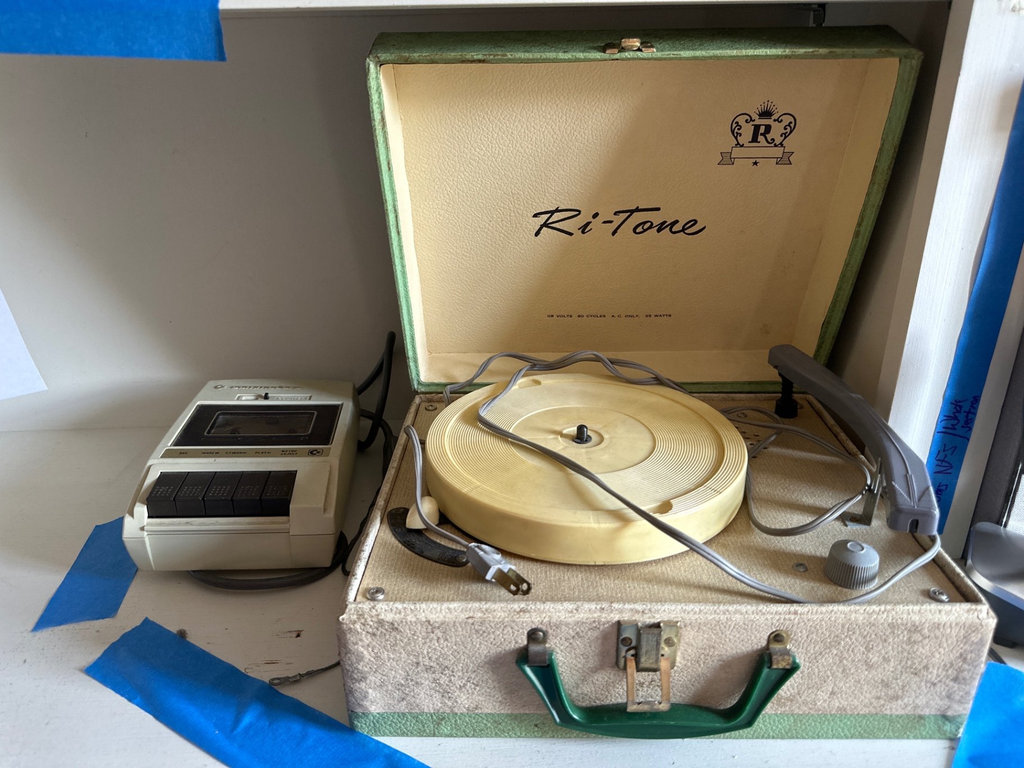 Vintage Commodore C2N Cassette Deck and Retro Audio Equipment - image 1 of 7