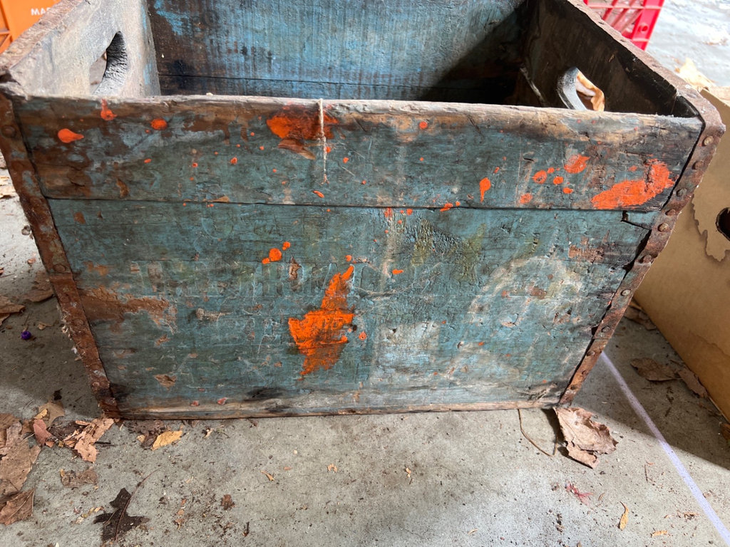 Vintage Beaujolais wine crate and Boston beverage crate with bottle dividers - image 4 of 6