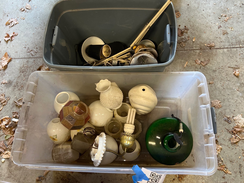 Assorted high intensity lighting and glass globes - image 1 of 8