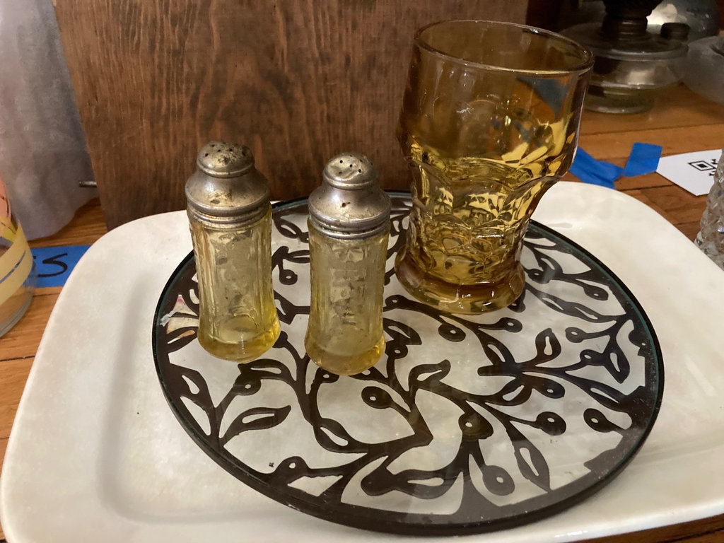 Kitchenware, decorative items - image 2 of 6