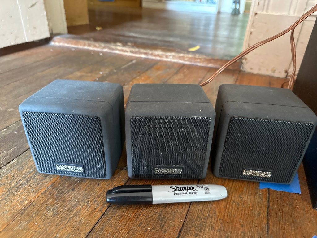 Cambridge SoundWorks Ensemble IV speaker system with subwoofer and three satellite speakers - image 3 of 5