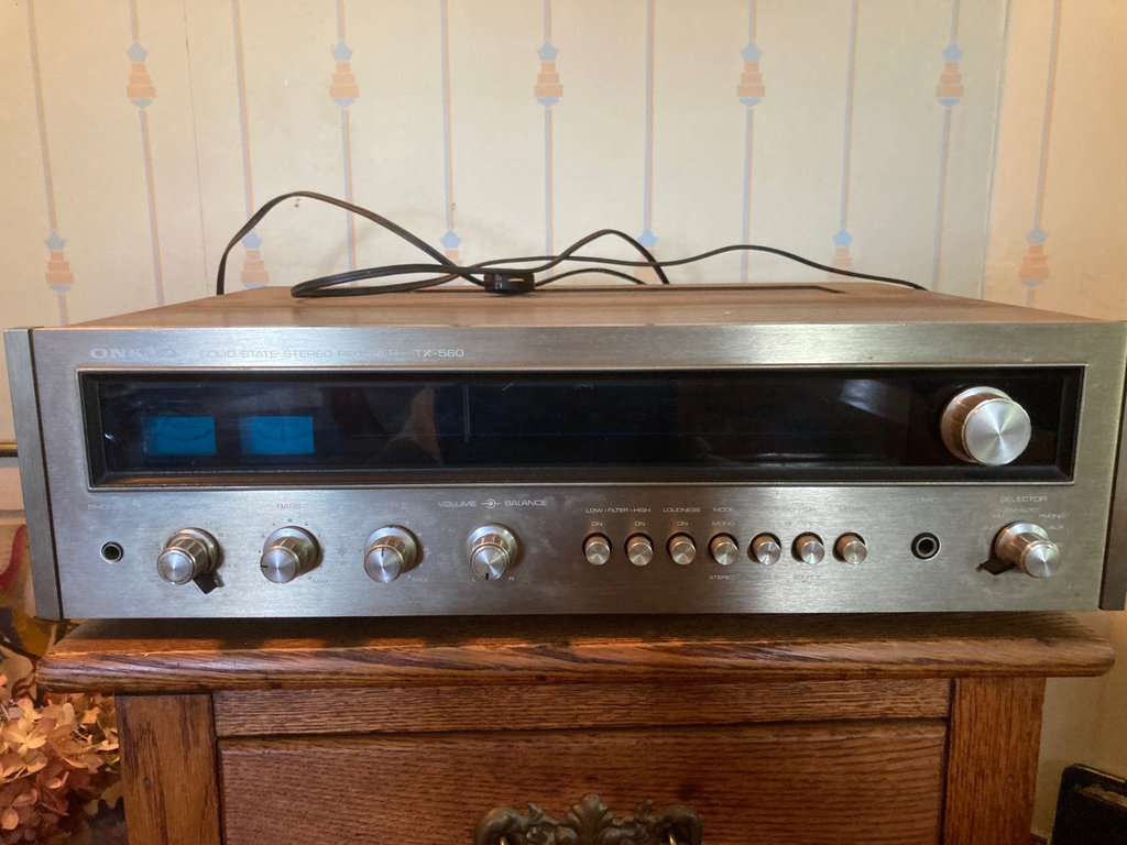 Onkyo and TEAC stereo equipment - image 7 of 12