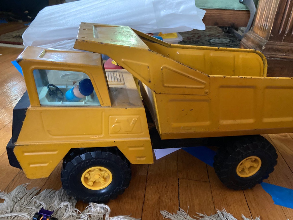 Vintage toy cars and trucks - image 6 of 11