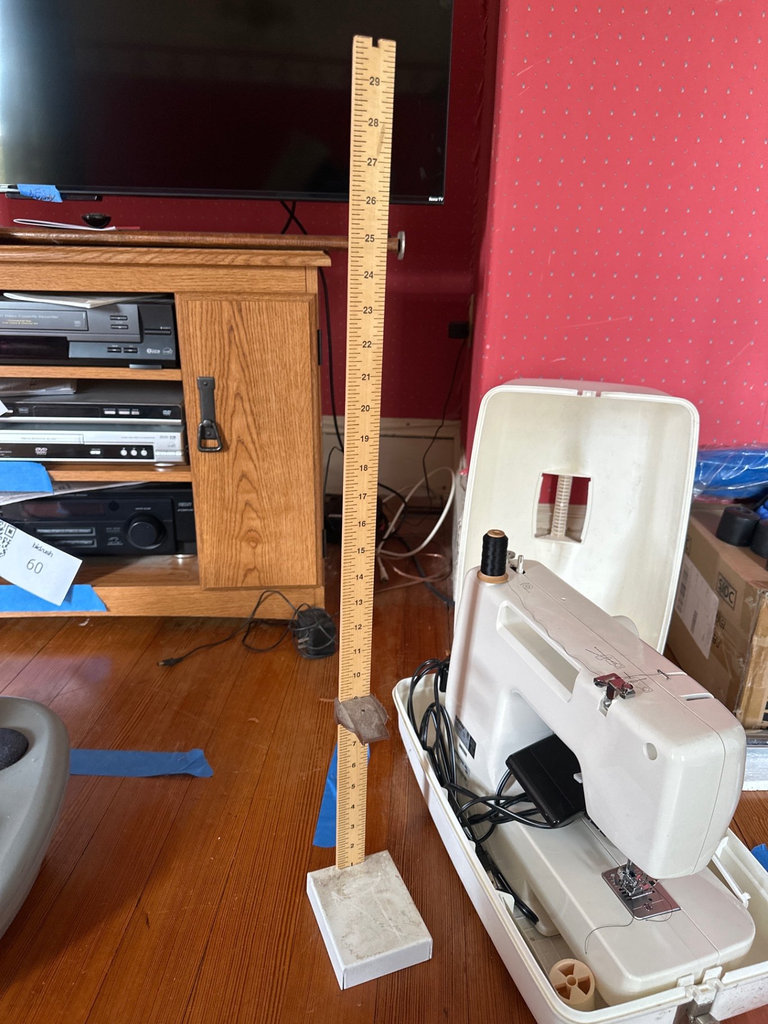 Brother HS-150 portable sewing machine with case and accessories - image 5 of 5