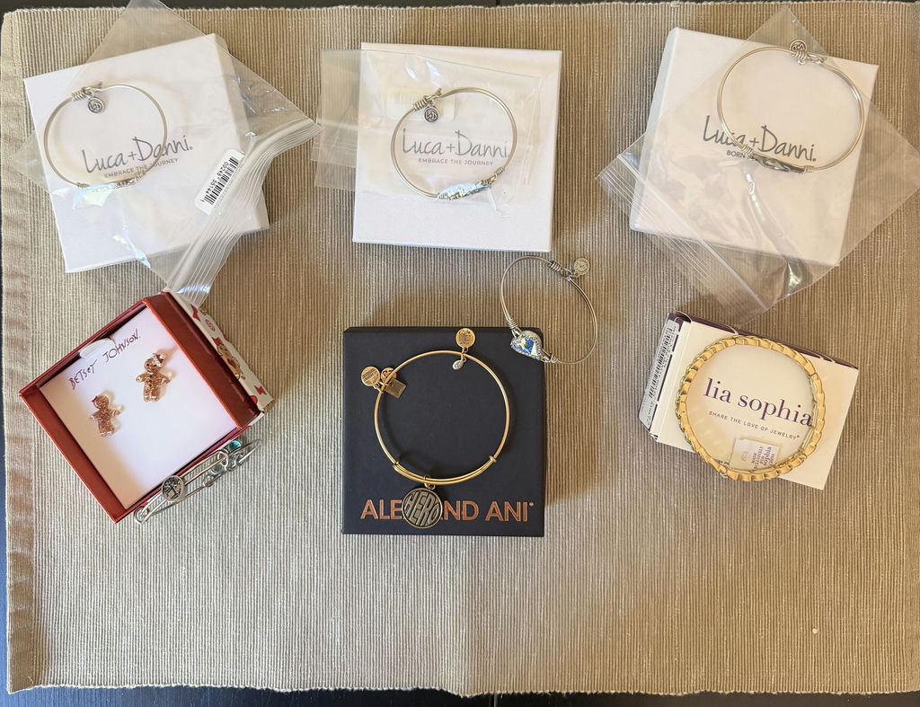 Jewelry - Bracelets & Earrings - image 1 of 14