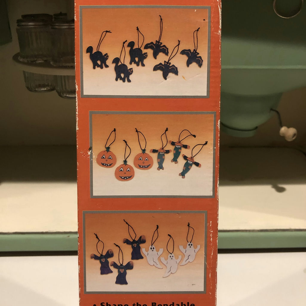 Vintage Annalee Witch with Moon & Halloween Tree - image 10 of 23