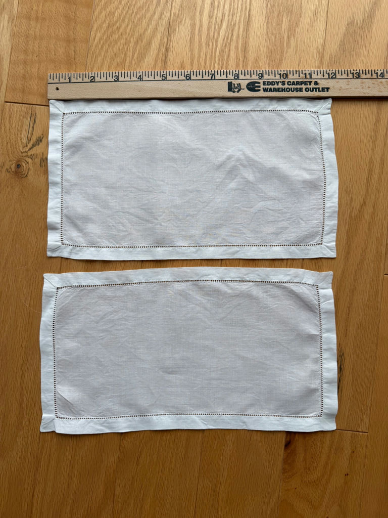 Vintage Linens - Hand Towels, Doilies, Other - image 12 of 14