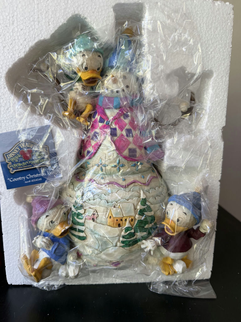 Jim Shore Disney Christmas Figurine & Hallmark Donald Duck Ornament - image 4 of 13