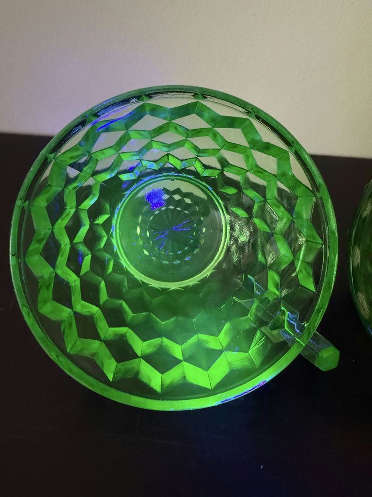 Vintage Uranium & Depression Green Glass - image 18 of 20