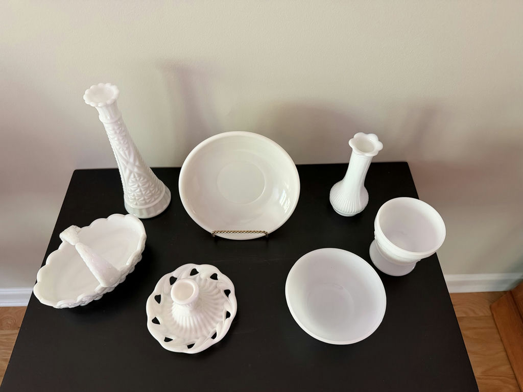 Vintage Milk Glass - 7 Pieces - image 2 of 6