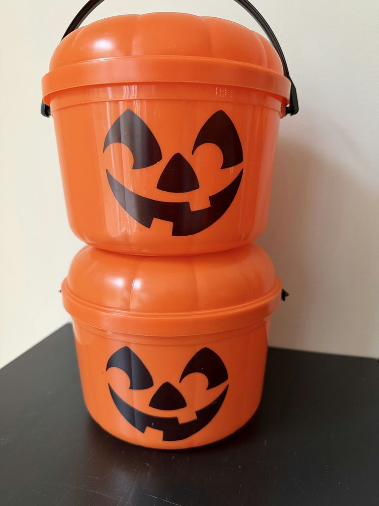 Vintage Halloween McDonald’s Pails, Popcorn Jack O’Lantern & Hallmark Cookie Cutters - image 7 of 13