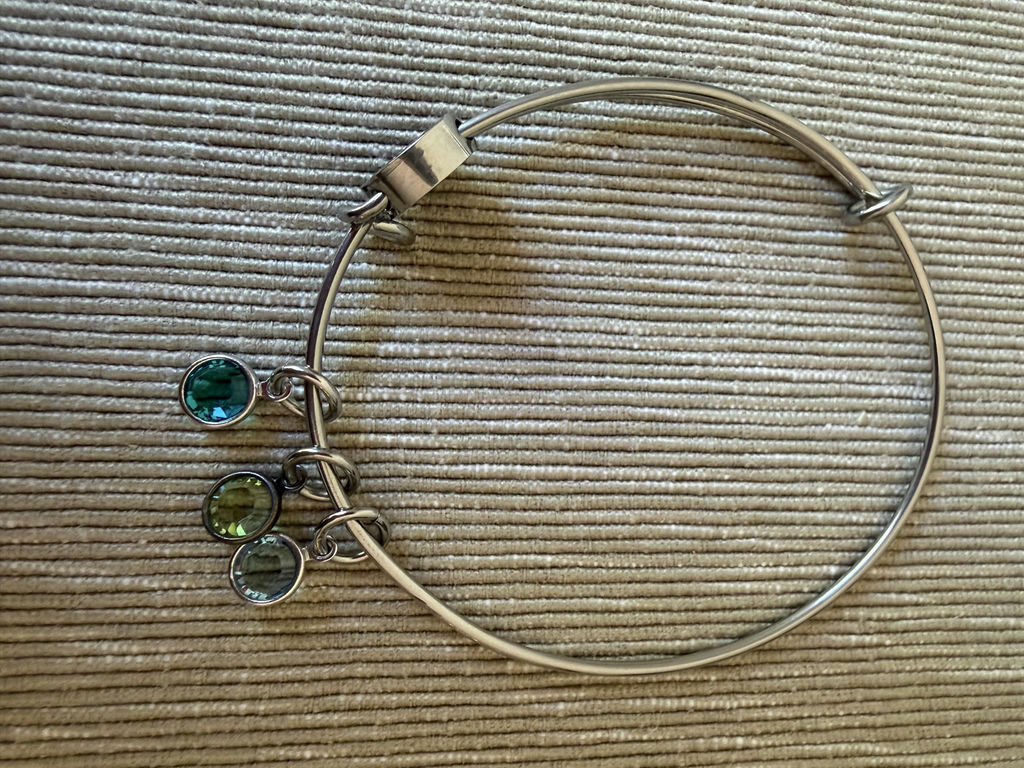 Jewelry - Bracelets & Earrings - image 11 of 14